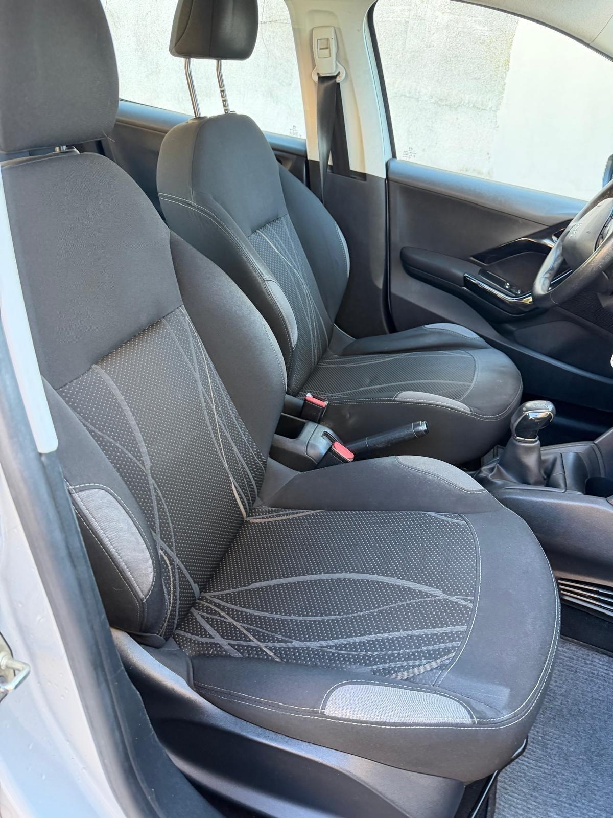 Peugeot 208 1.0 VTi 68 CV 5 porte Access