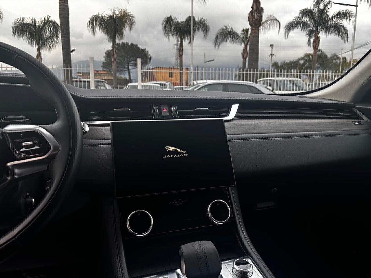 Jaguar F-Pace 2.0 PHEV 404 CV AWD automatico 9.000KM