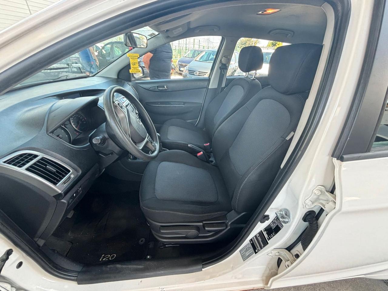 Hyundai i20 1.1 CRDi 3p. Sound Edition