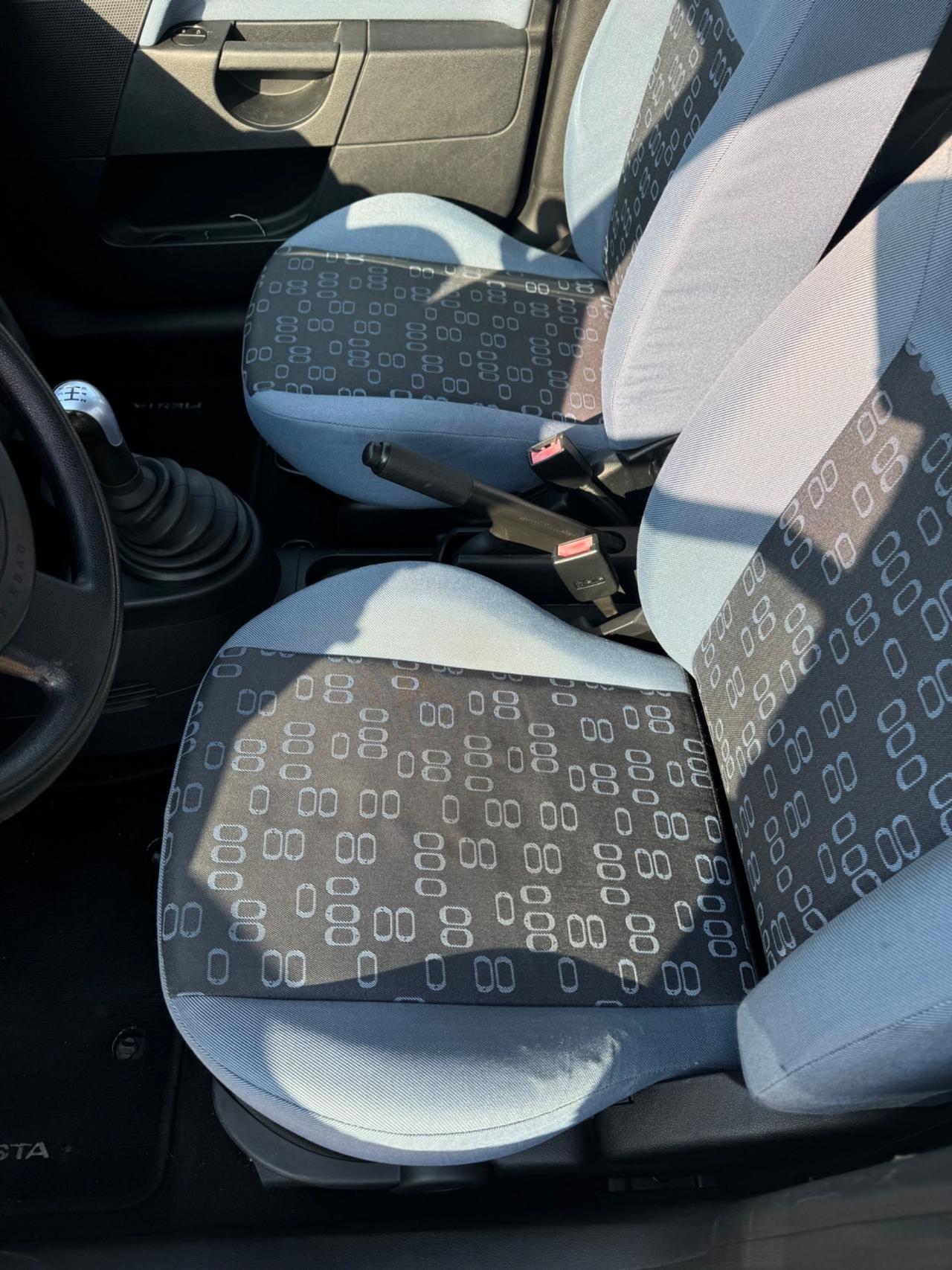 Ford Fiesta 1.2 16V 5p. Tecno