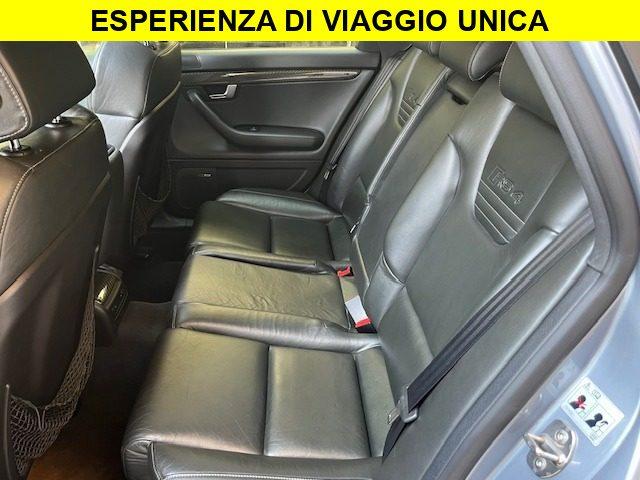 AUDI RS 4 4.2 V8 Avant quattro