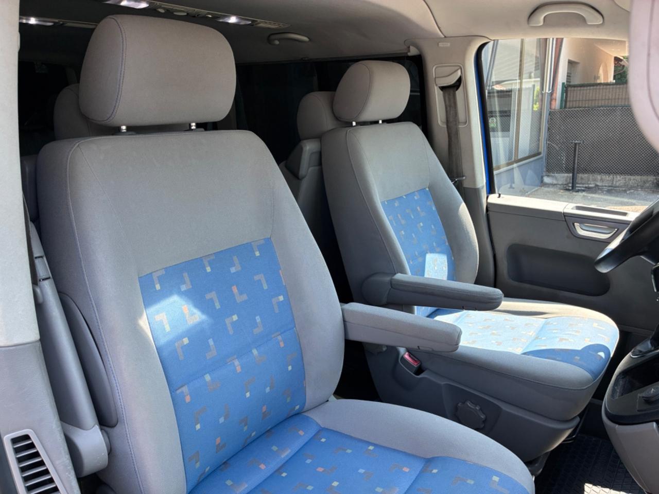 Volkswagen Multivan 2.5 TDI 130cv Comfortline