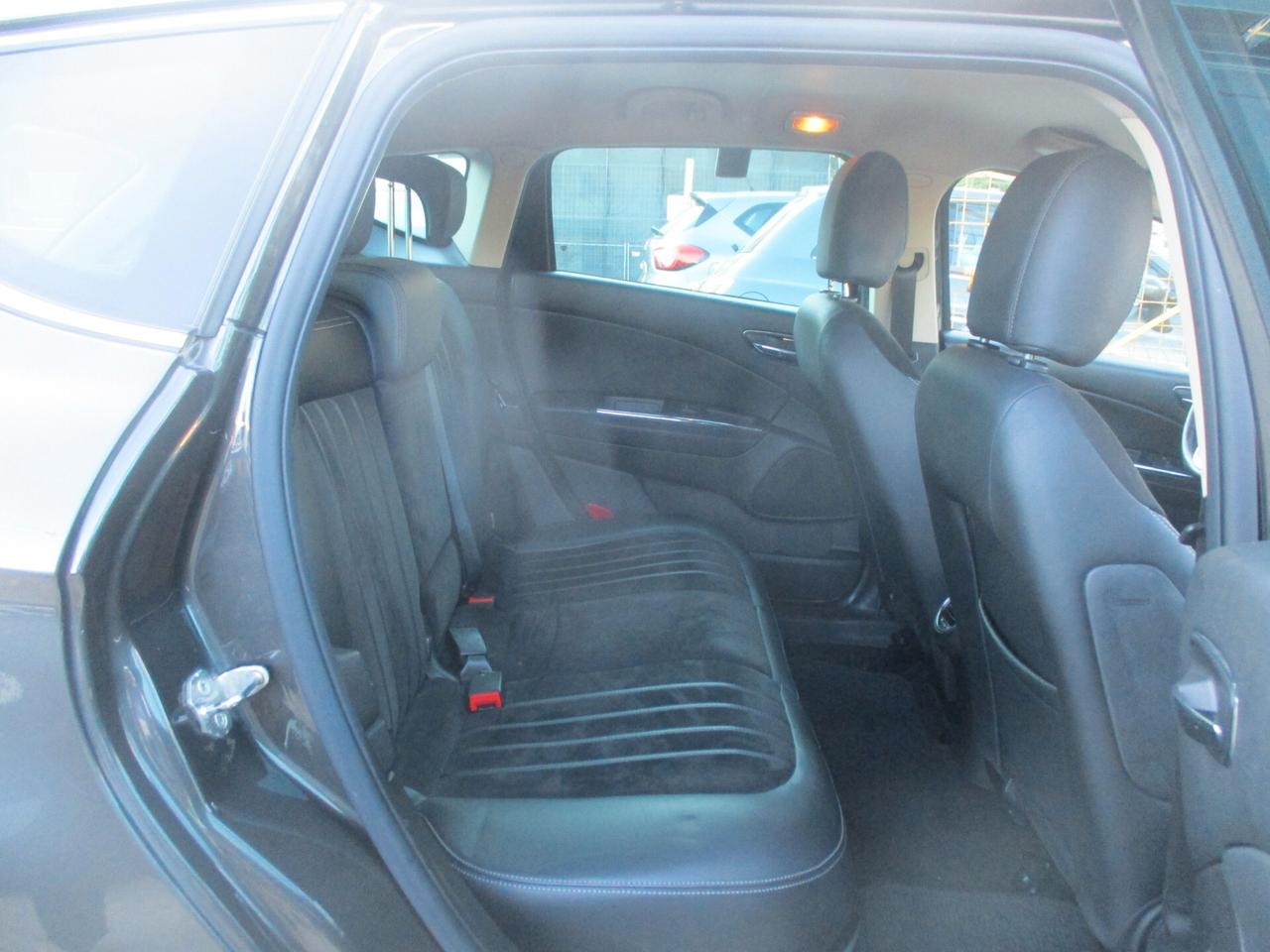 Lancia Delta 1.6 MJT 105 CV GOLD 2012