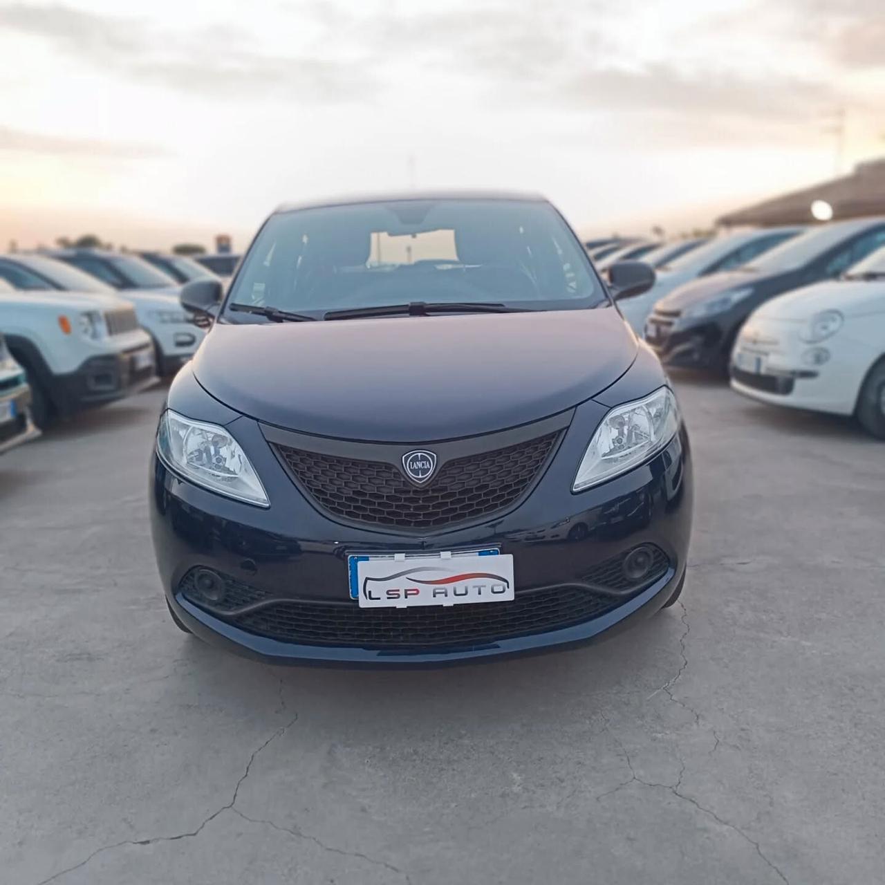 Lancia Ypsilon 1.2 KM CERTIFICATI BLOCKSYSTEM