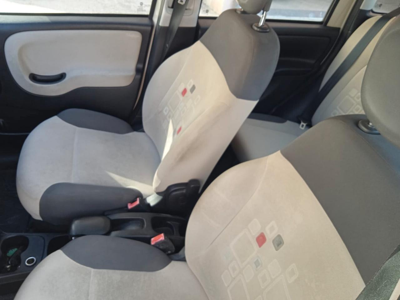 Fiat Panda 1.3 MJT S&S Lounge CON GANCIO TRAINO