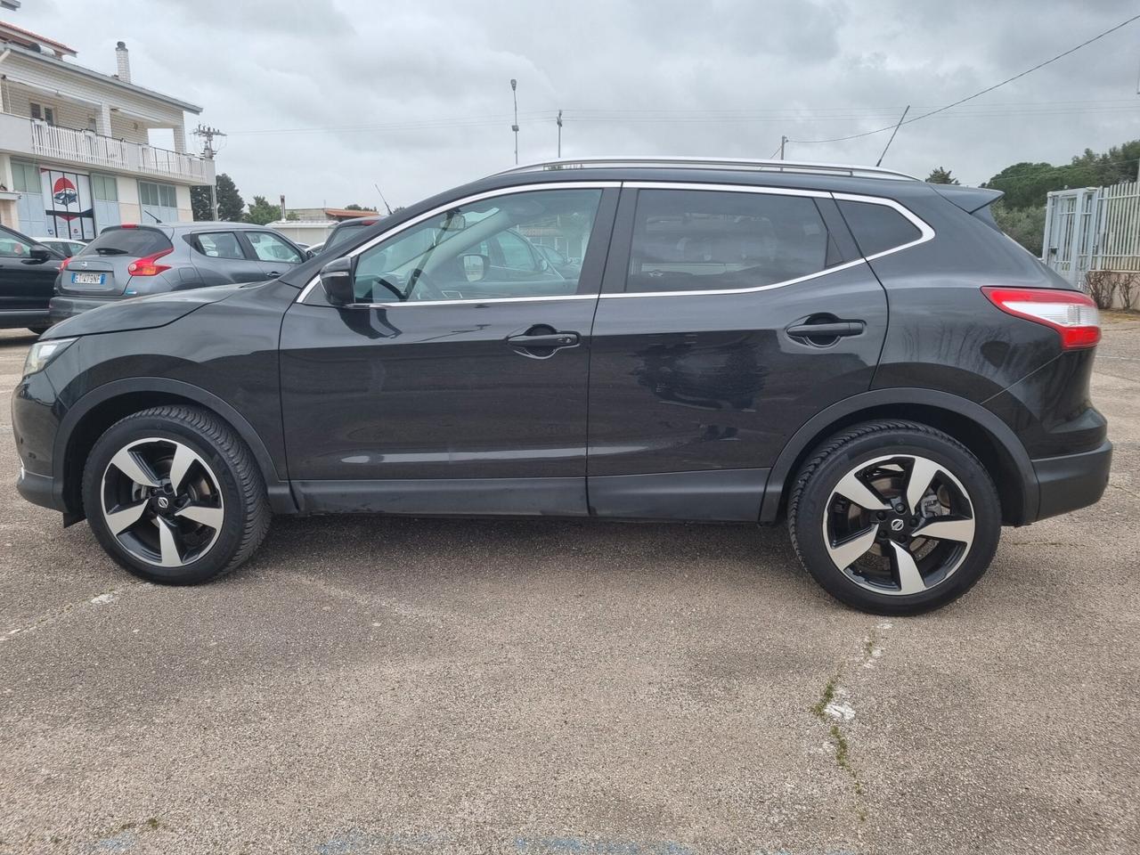 Nissan Qashqai 1.5 dCi 360° N-Connecta