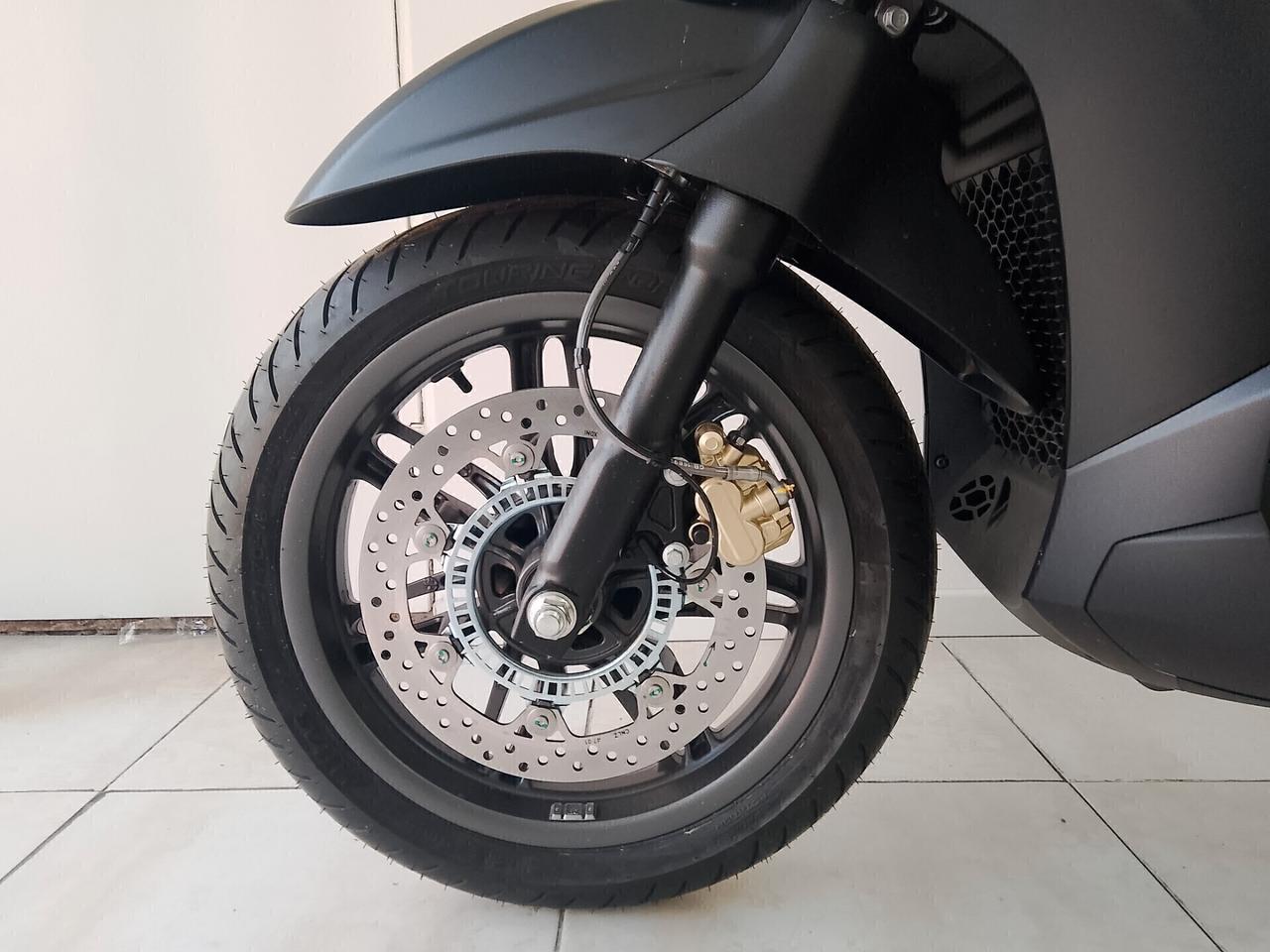 Piaggio Beverly 400 S