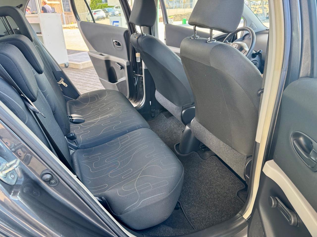 Toyota Yaris 1.0 5 porte Lounge
