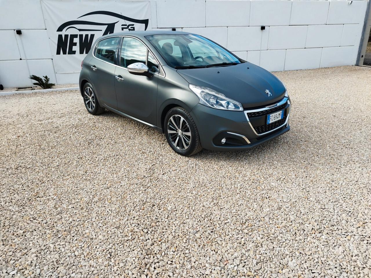 Peugeot 208 BlueHDi 75 5 porte Allure