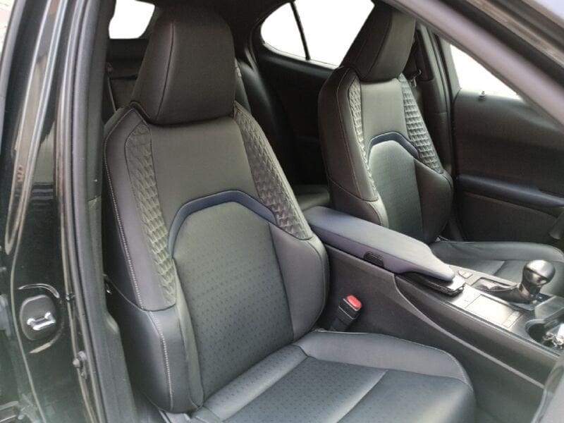 Lexus UX UX Hybrid Midnight