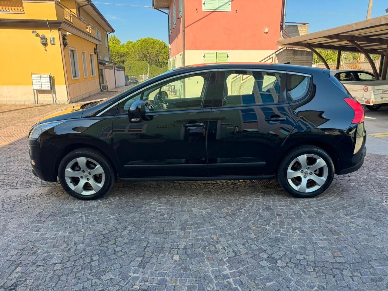 Peugeot 3008 1.6 HDi 110CV Tecno