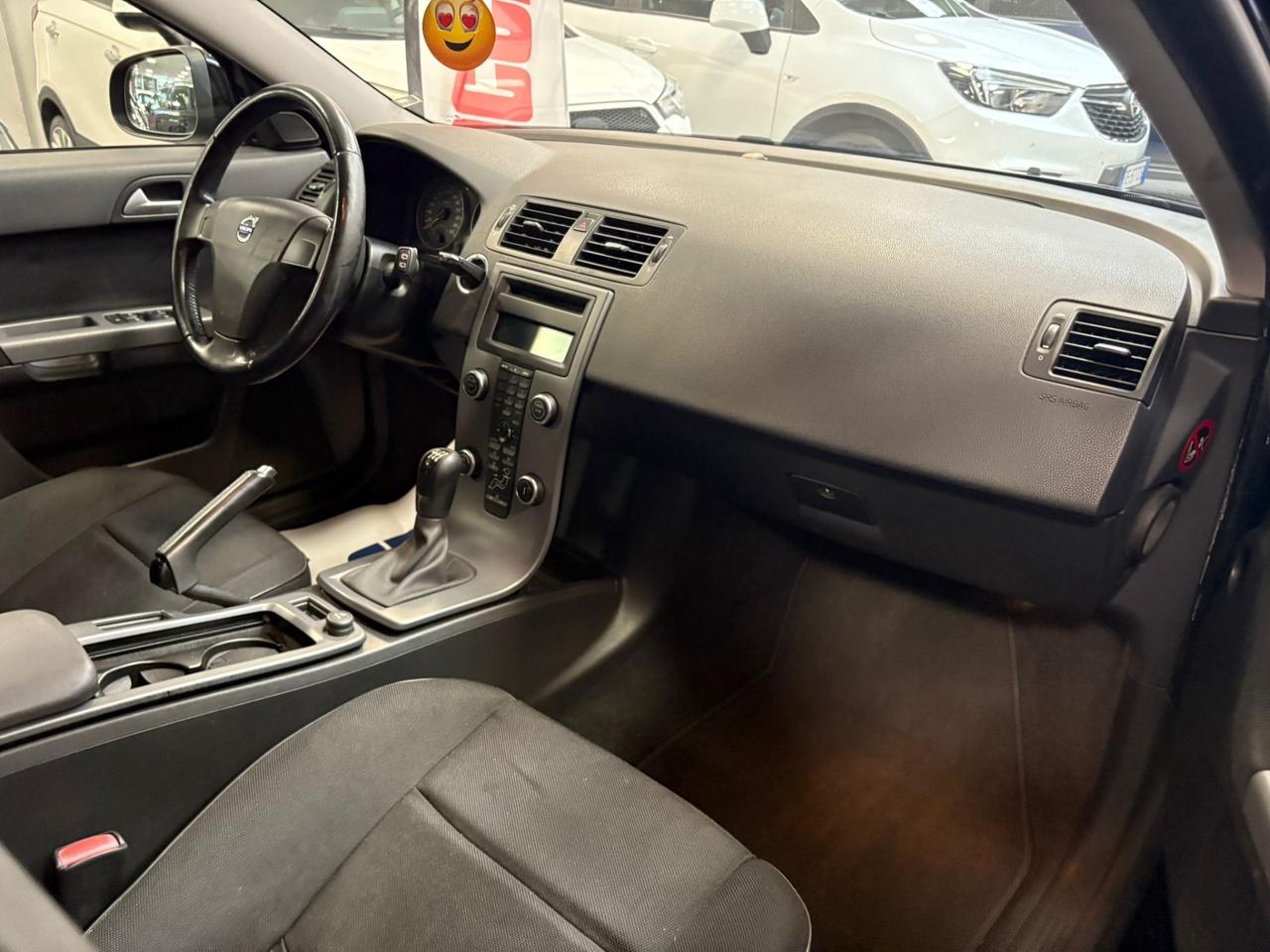 Volvo V50 D2 R-design 114CV Manuale