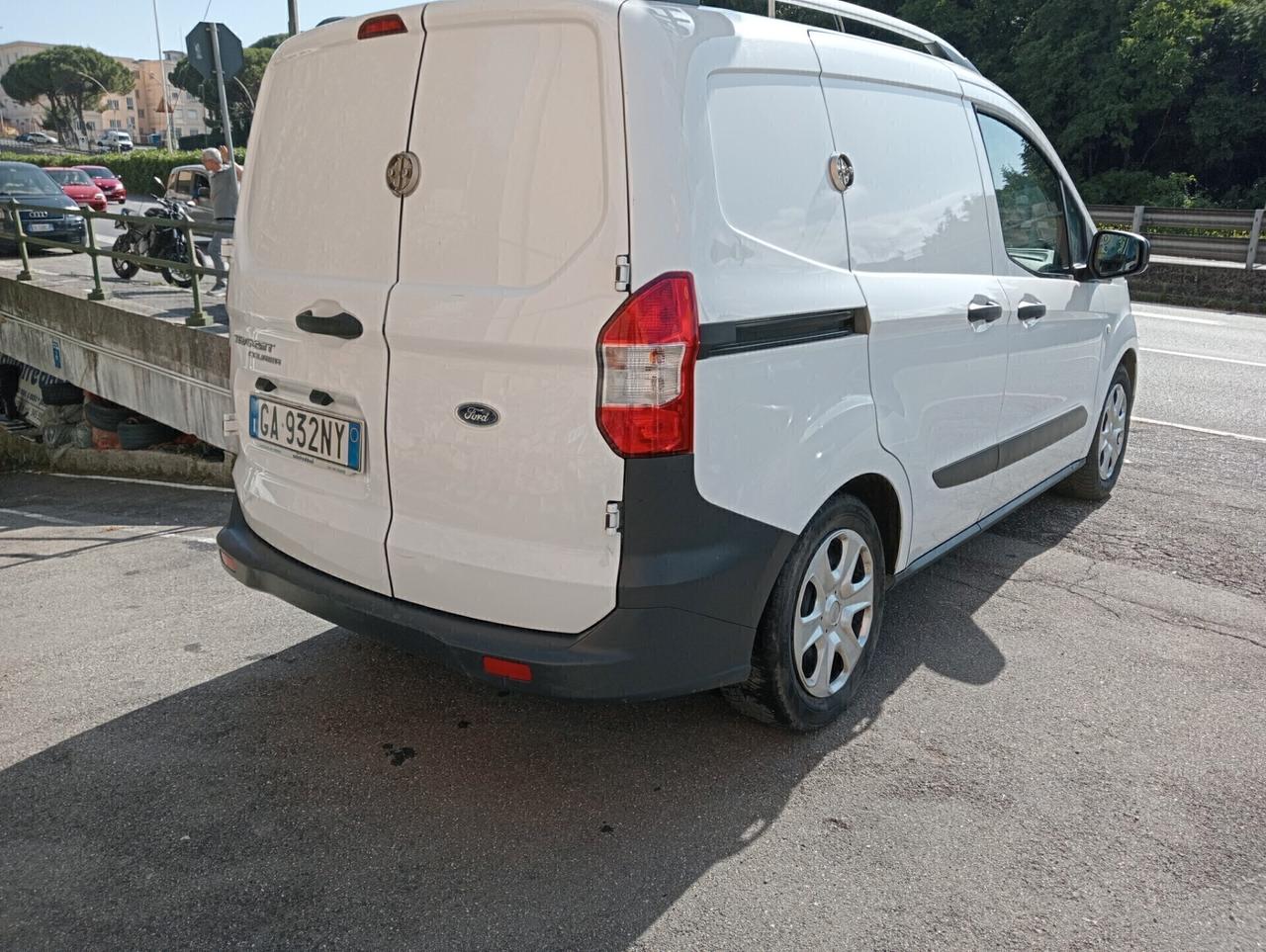 Ford Transit Courier 1.5 TDCi 75CV 2020 euro6 uniproprietario