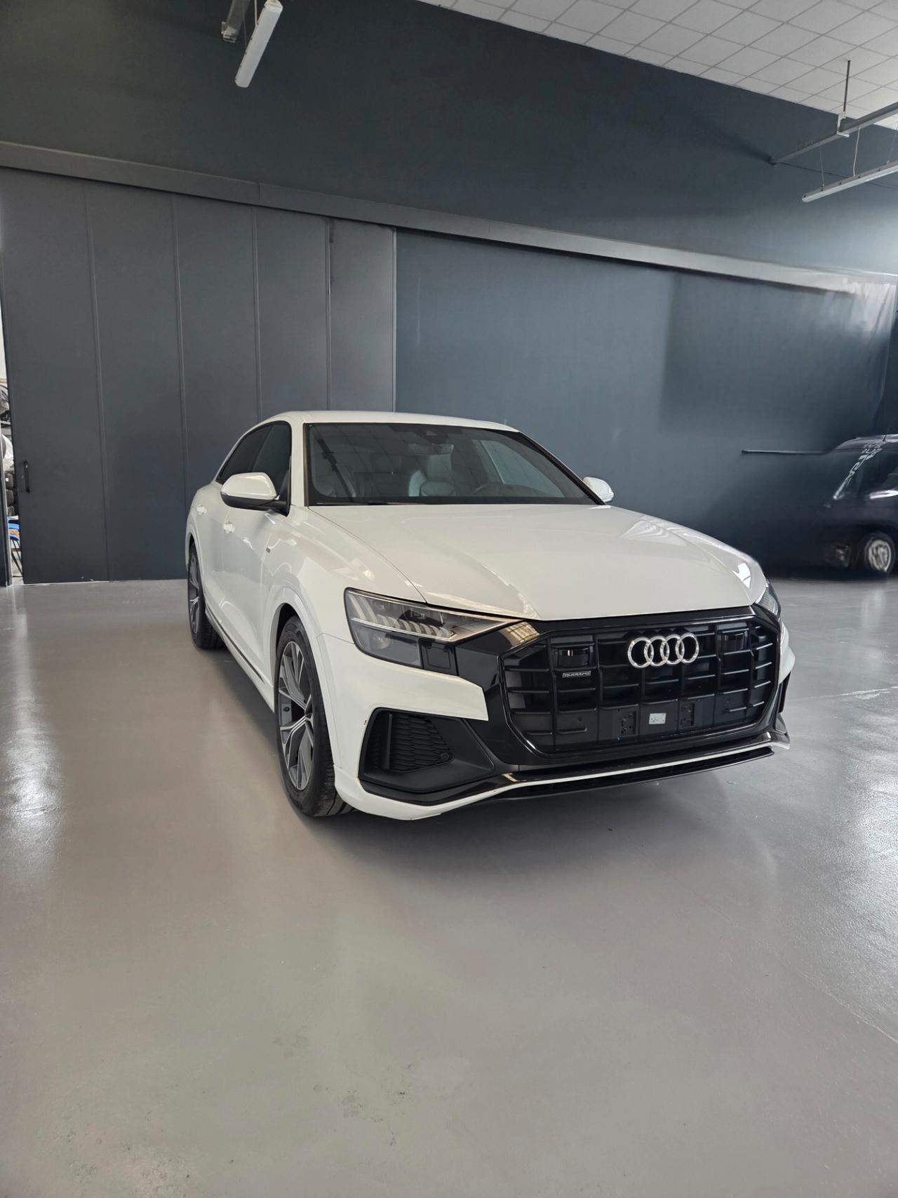 Audi Q8 50 TDI 286 CV quattro tiptronic Sport