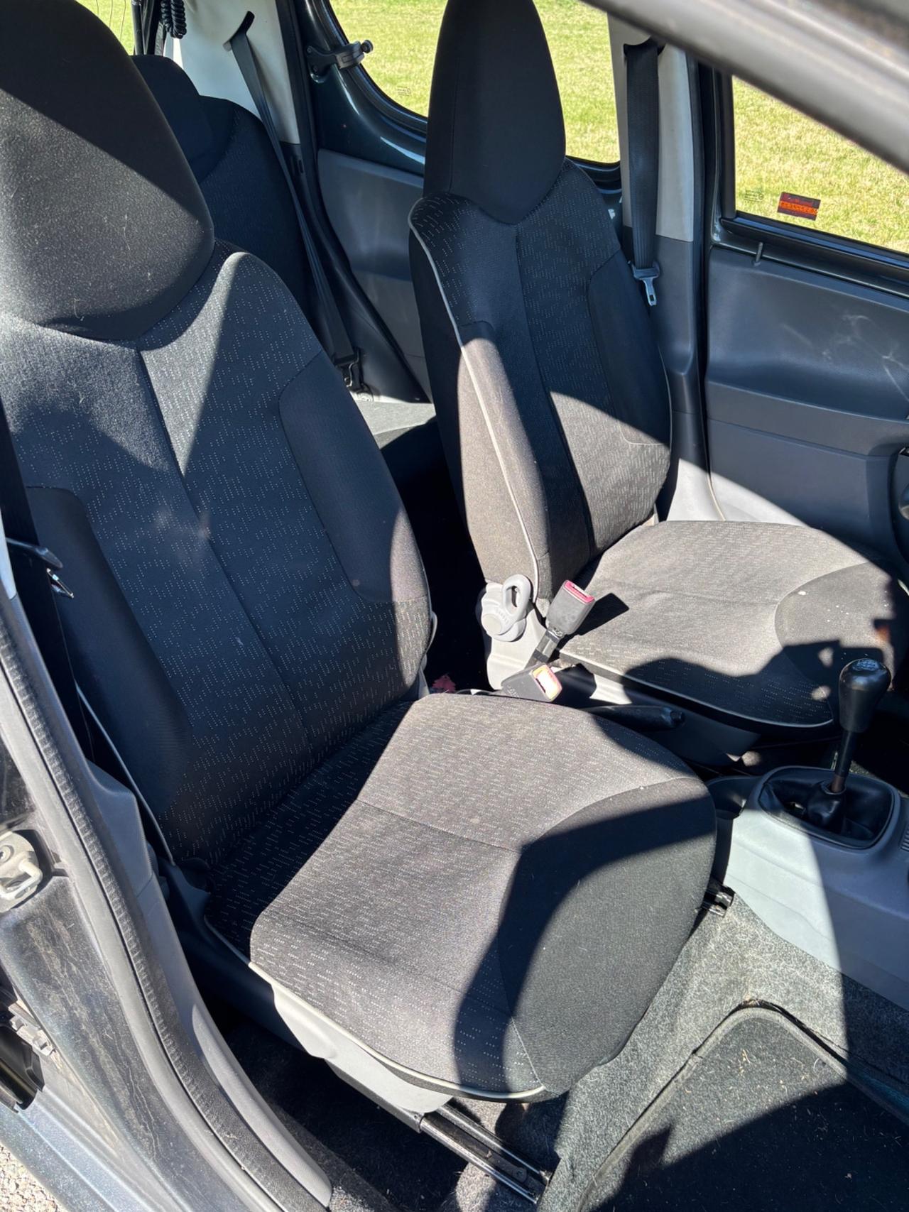 Peugeot 107 5 porte PERFETTA IN TUTTO!