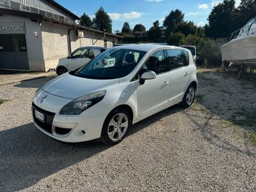 Renault Scénic X-Mod 1.9 dCi 130CV Dynamique