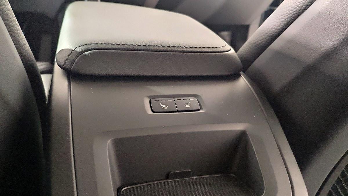 VOLVO V60 B4 Mild Hybrid Automatico Plus Dark