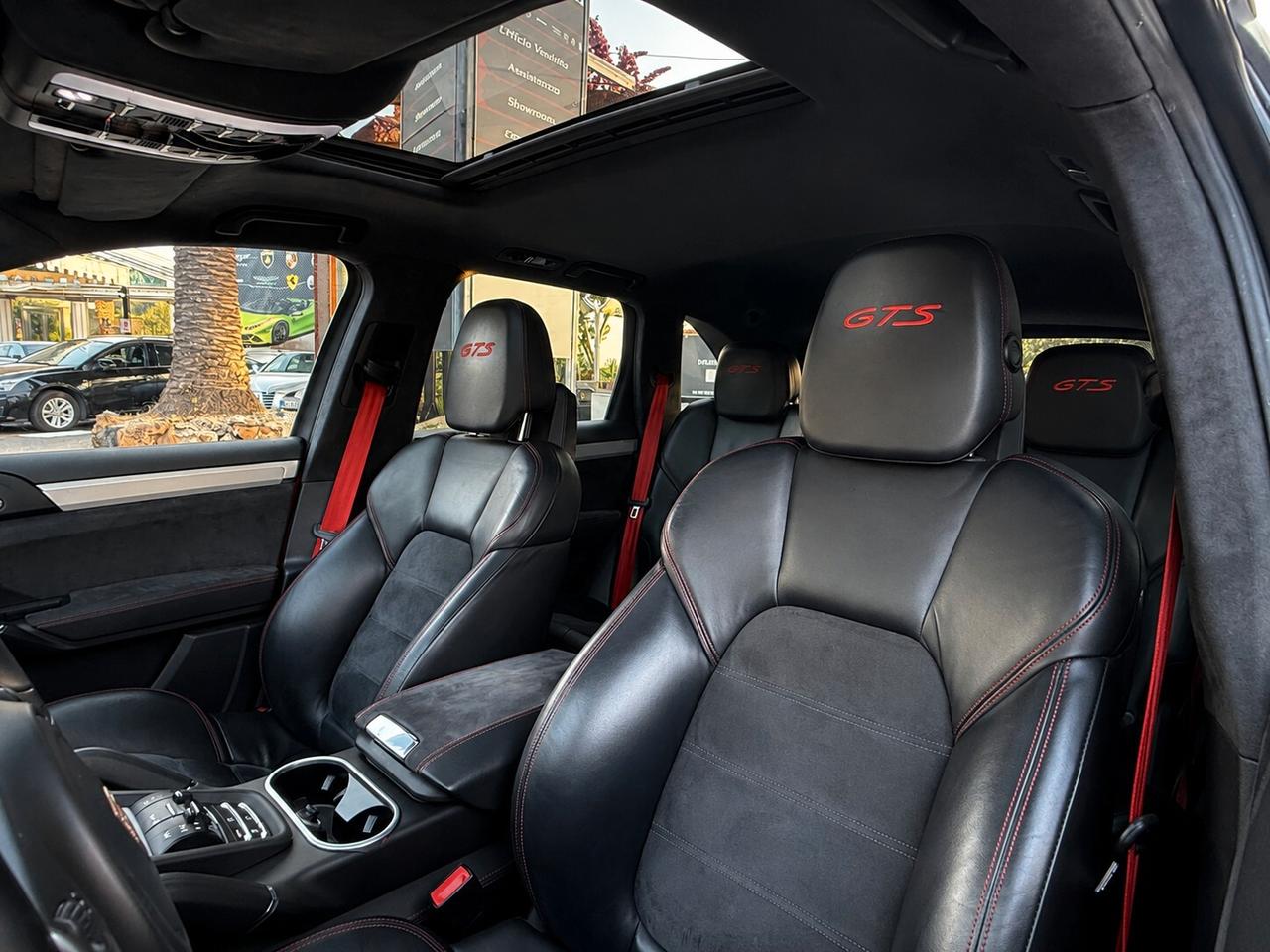 Porsche Cayenne 4.8 GTS