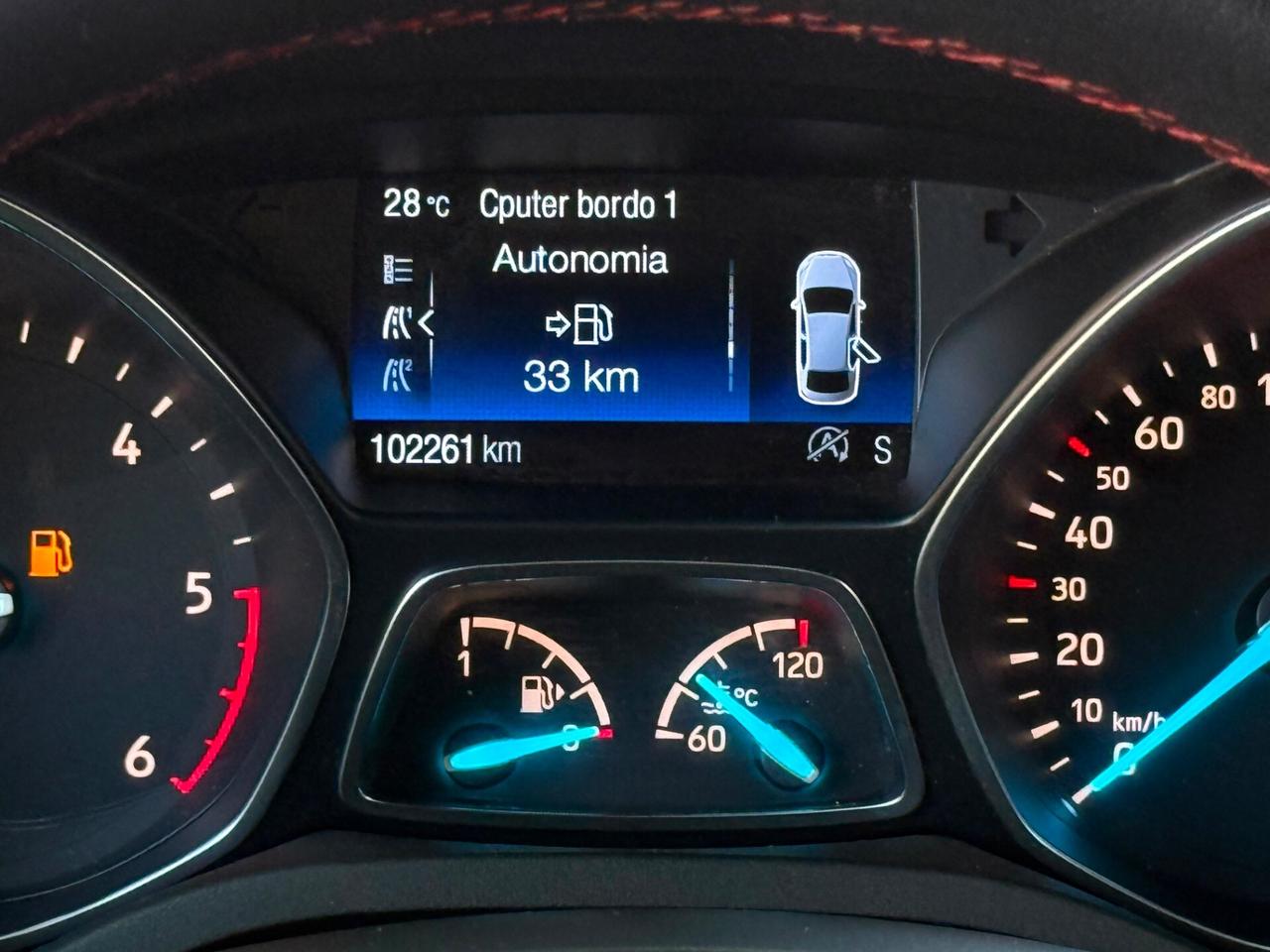 Ford Kuga 1.5 TDCI ST LINE