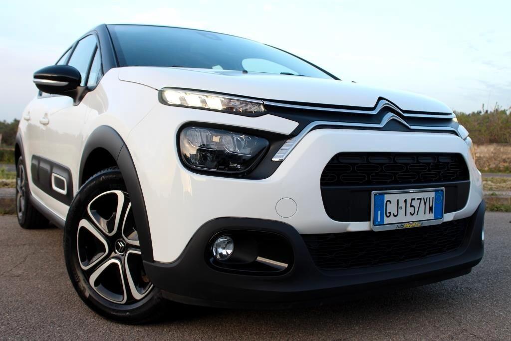 CITROEN C3 1.5 BlueHDi Shine *Bicolore *Carplay