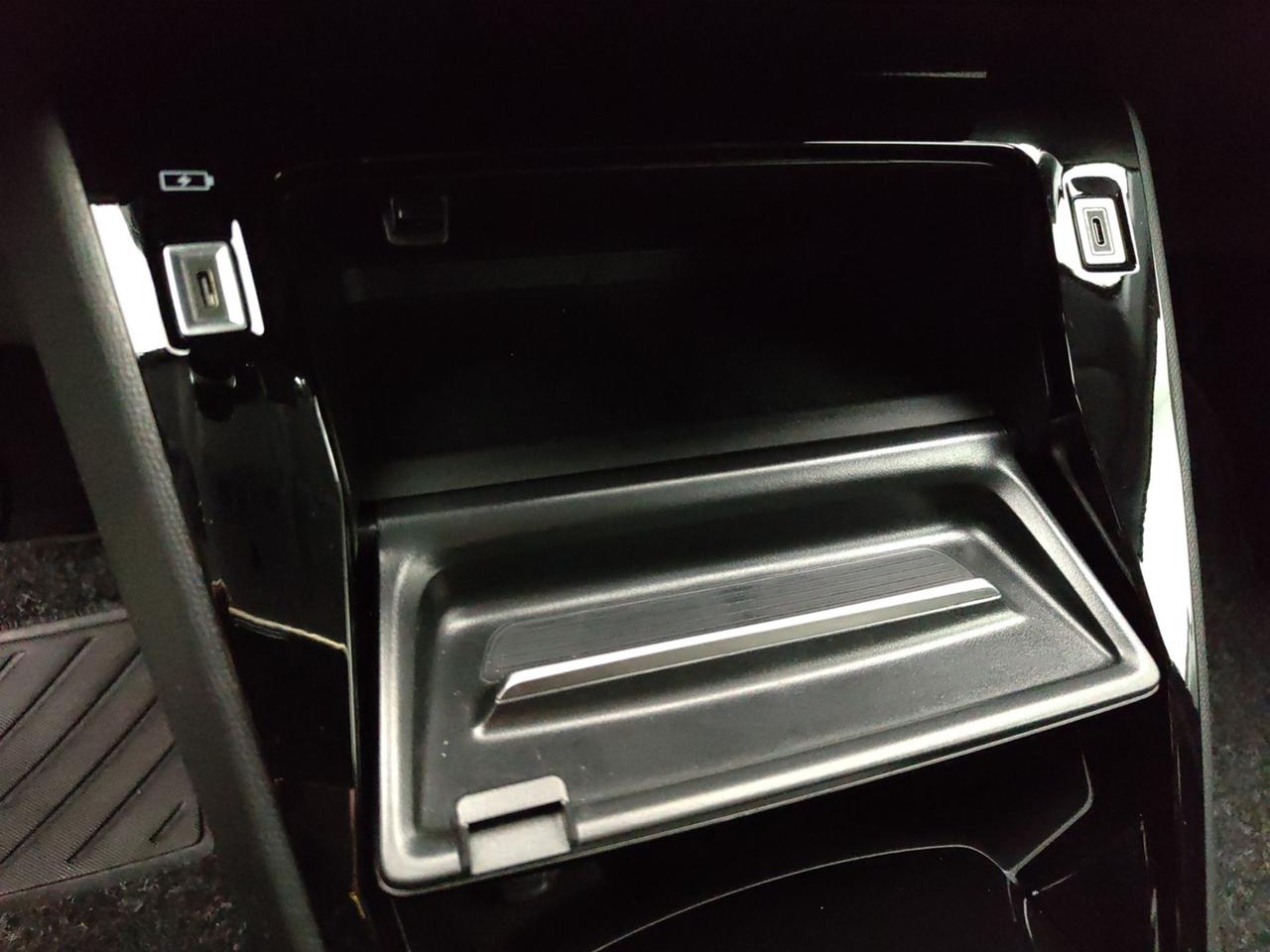 PEUGEOT 208 II 2023 1.2 PURETECH 100CV ALLURE