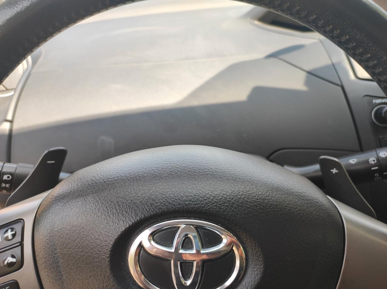 Toyota Yaris 1.4 D-4D DPF 5 porte