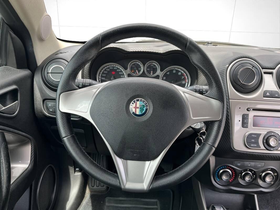 Alfa Romeo MiTo 1.4 m.air Distinctive 105cv - GPL