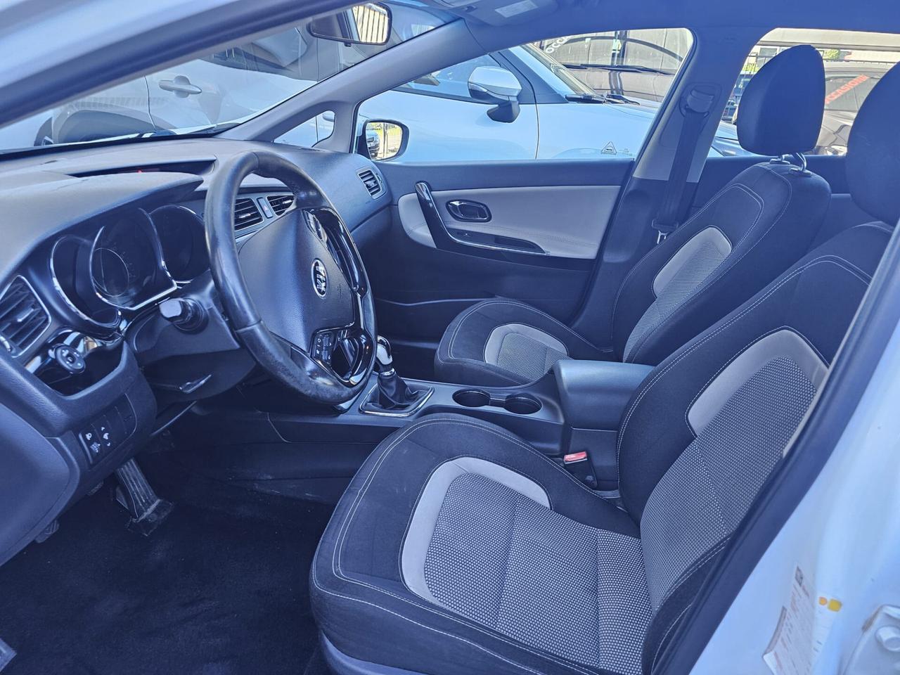 Kia Ceed cee'd 1.4 CVVT 5 porte Cool