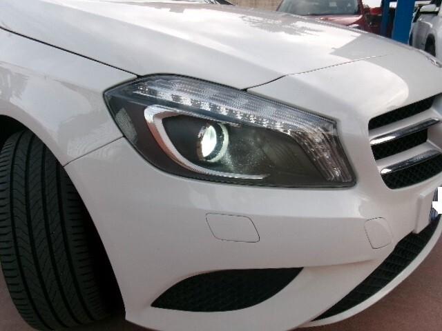 Mercedes-benz A 180 d Premium