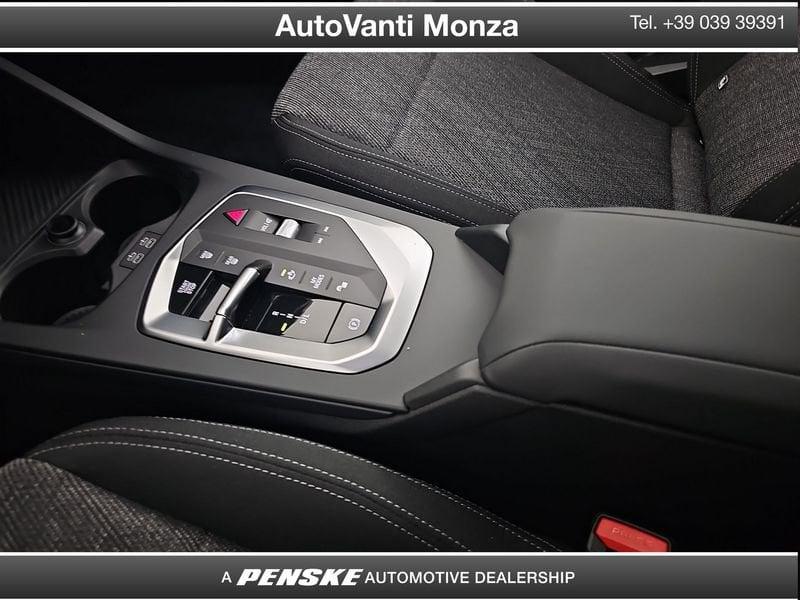 BMW Serie 1 120 48V auto