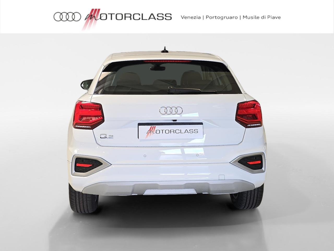 Audi Q2 35 1.5 tfsi business advanced