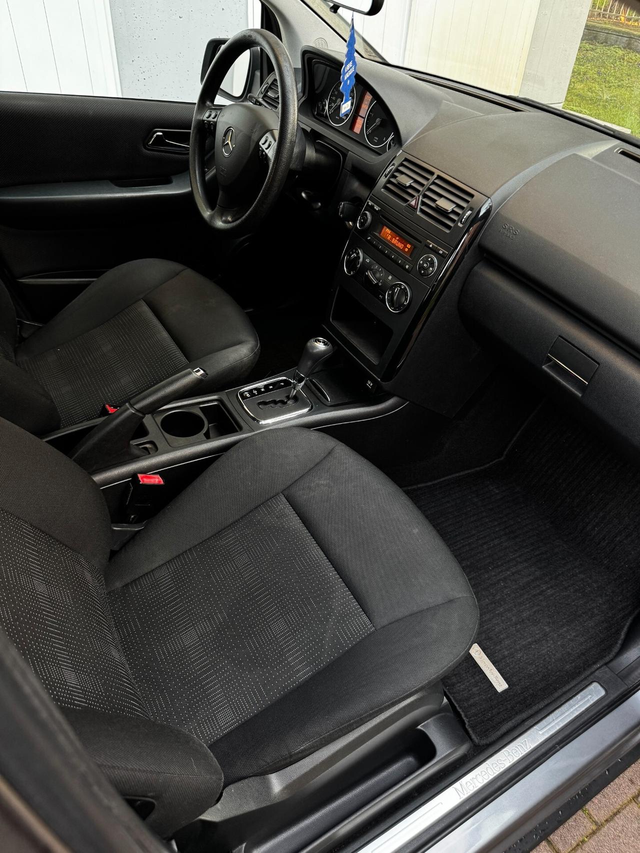 Mercedes-benz A 160 CDI AUTOMATIC Executive