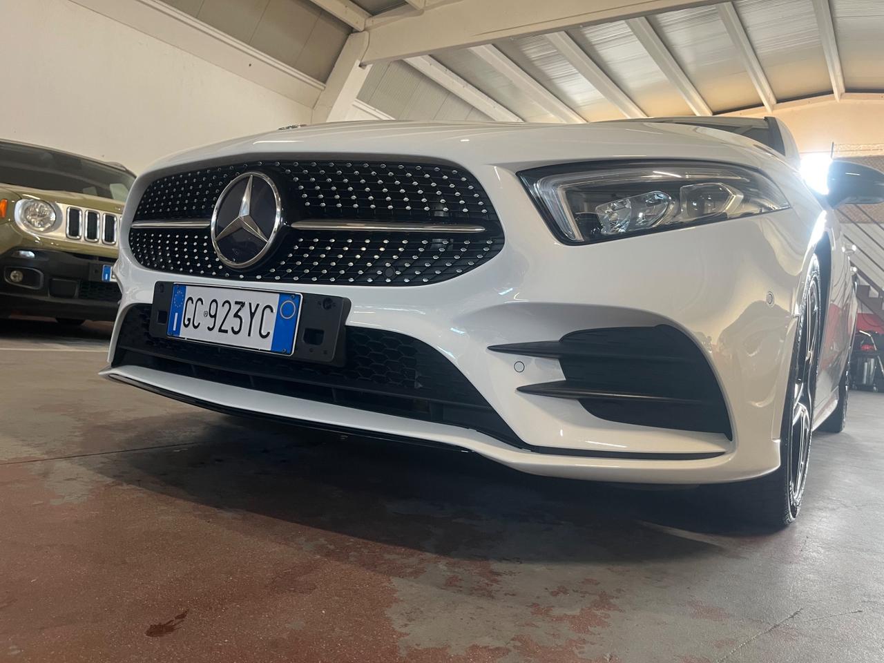 Mercedes-benz A 200 Automatic Premium Amg Sedan