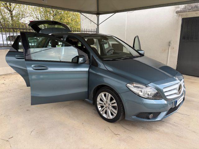 MERCEDES-BENZ B 220 4Matic 4X4 AUTOMATICA ERUO 6B BENZINA POCHI KM