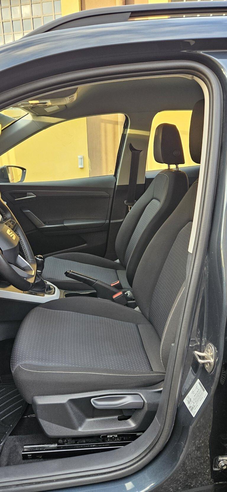 Seat Arona 1.0 EcoTSI Style -AUTO PER NEOPATENTATI- KM. 65000 UNICO PROPRIETARIO!