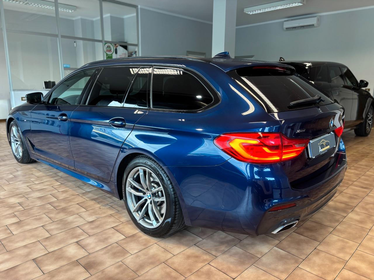 Bmw 530 530d xDrive Touring Msport SERVICE BMW*