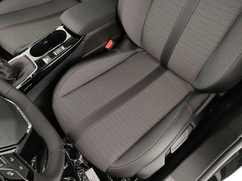 Peugeot 2008 BlueHDi 110 S&S Allure Pack