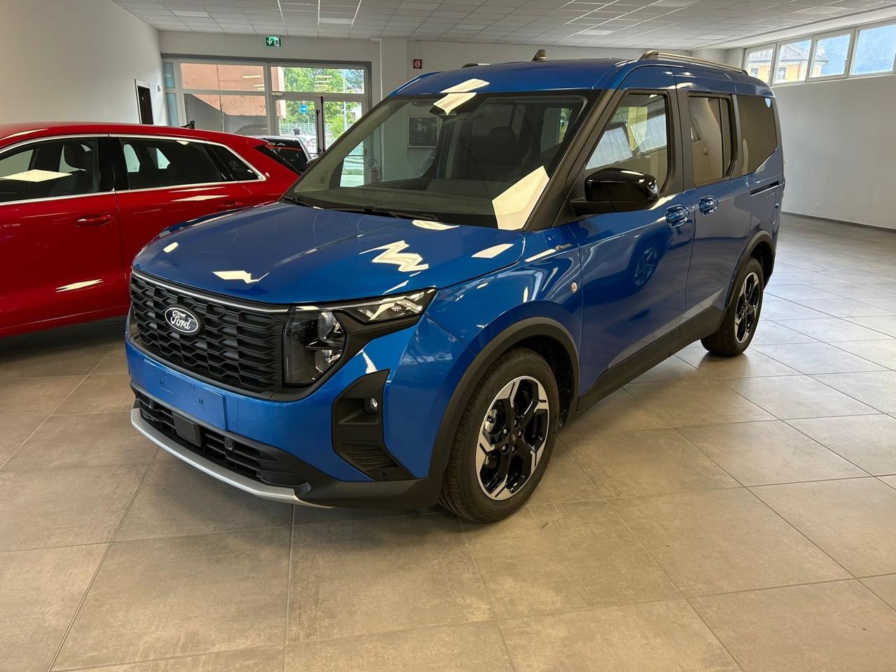Ford Tourneo Courier 1.0 EcoBoost Powershift Active