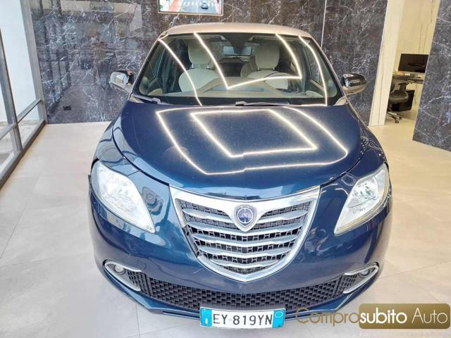 LANCIA Ypsilon 1.2 69 CV (Garanzia 12 Mesi)