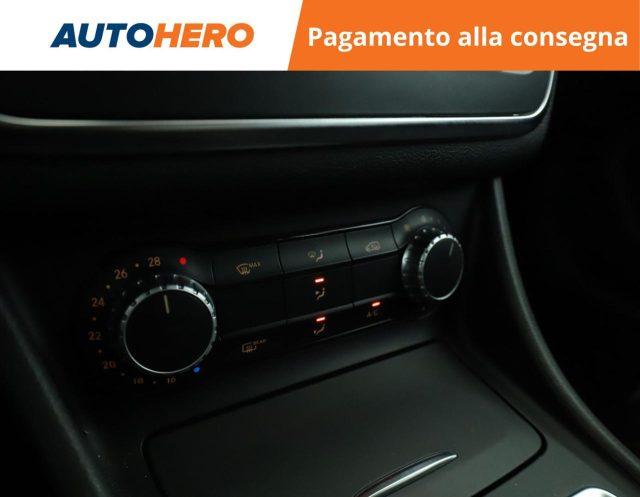 MERCEDES-BENZ CLA 200 CDI Premium