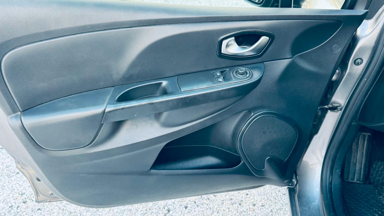 Renault Clio dCi 8V 75CV Start&Stop 5 porte Energy Life