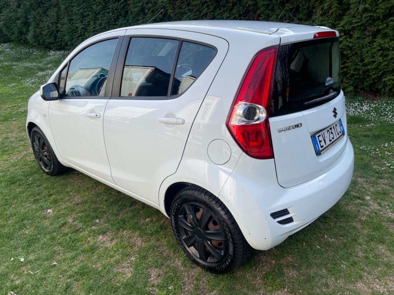 Suzuki Splash 1.0 VVT GL