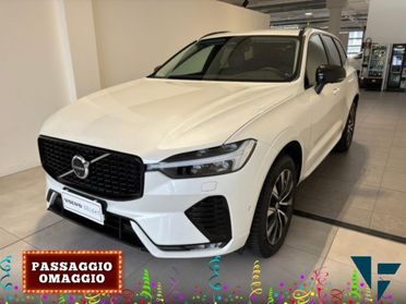 VOLVO XC60 B4 automatico Plus Dark