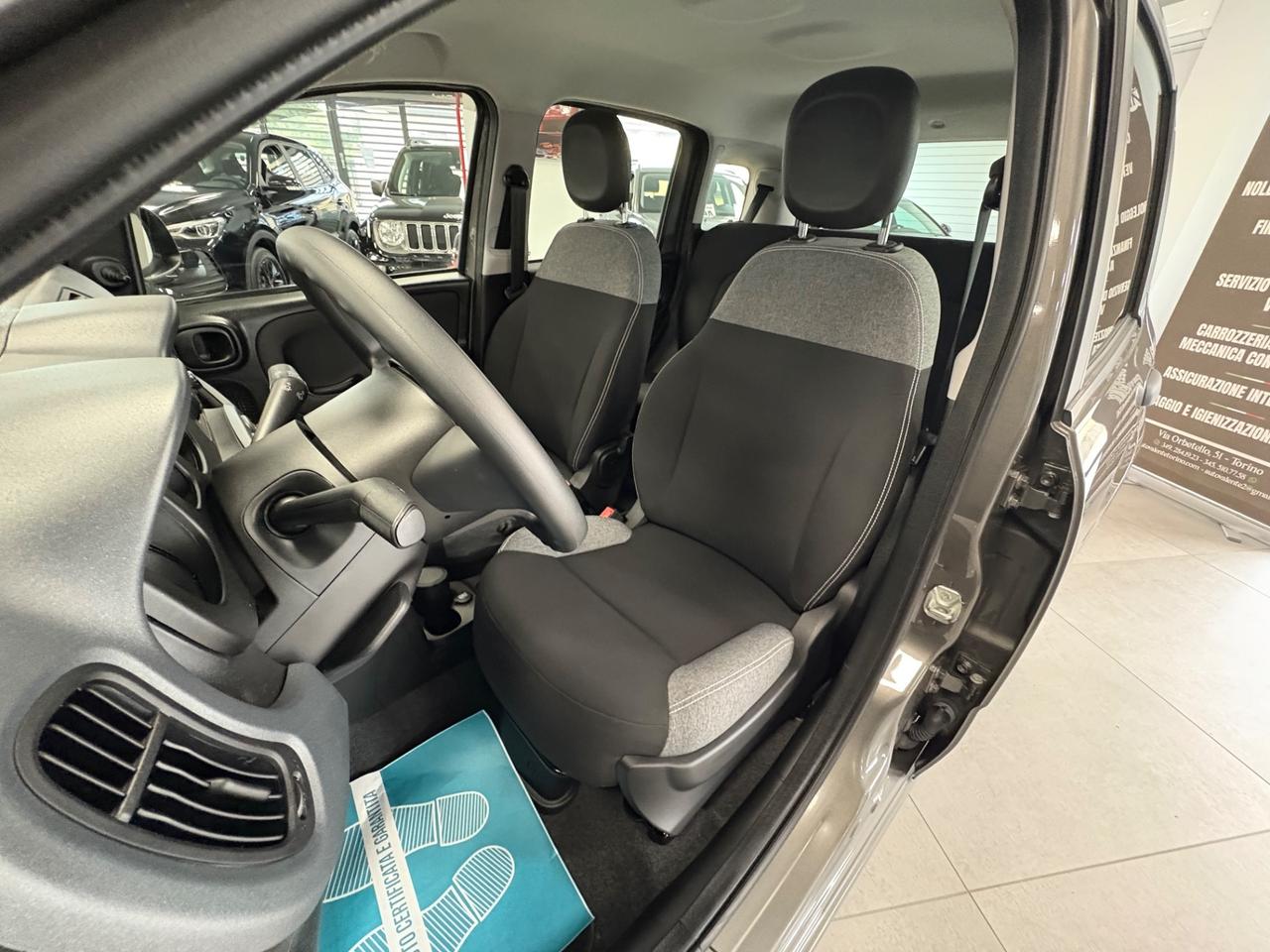Fiat Panda 1.0 Hybrid 69cv 2021 km 4000 neopatentati
