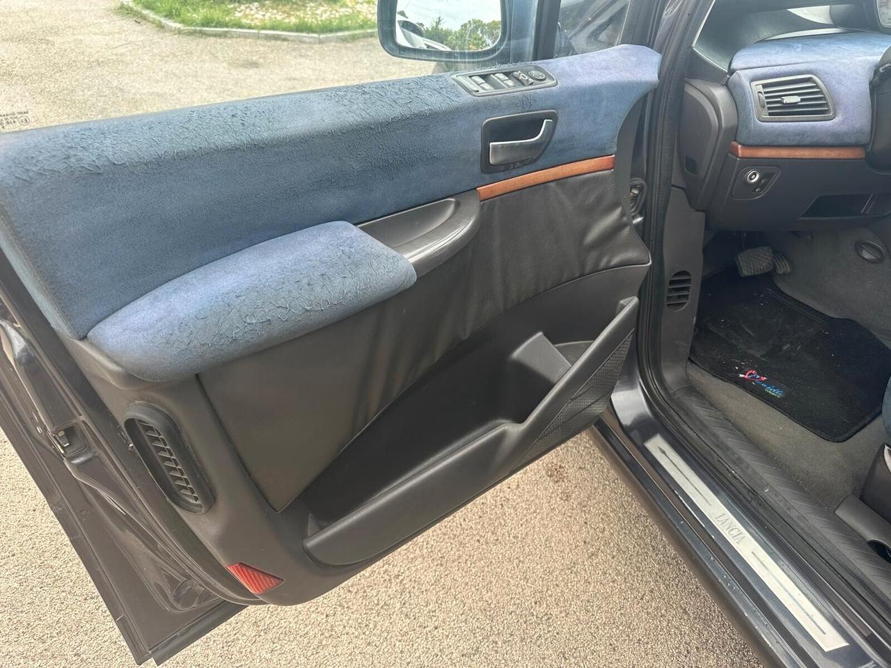 Lancia Phedra 2.2 JTD Emblema AUTOM. NEOPATENTATI 7P