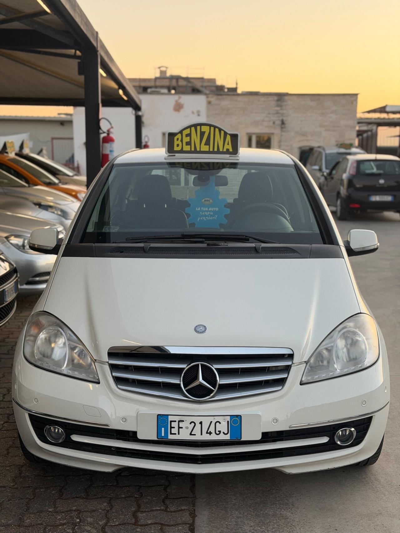 Mercedes CLASSE A 160 BENZINA 2011