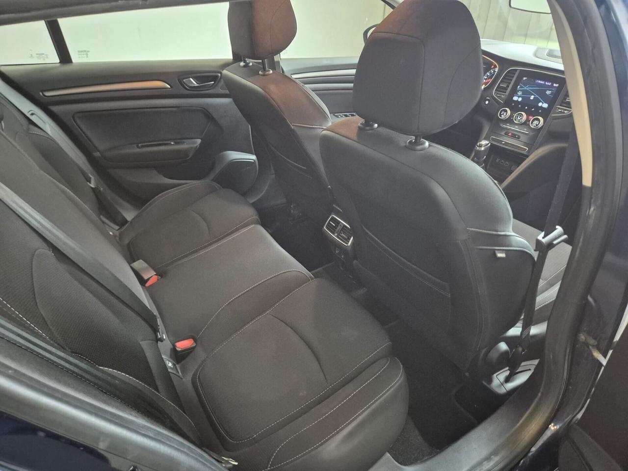 Renault Megane Sporter 1.5 dci Unico proprietario 2021