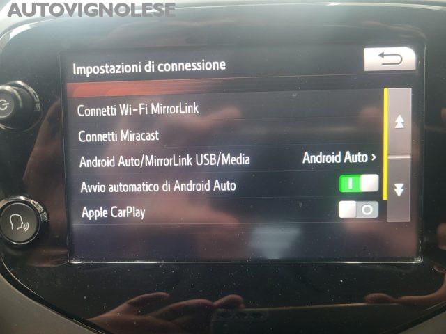 PEUGEOT 108 VTi 72 S&S 5 p Anche neo pat- car play