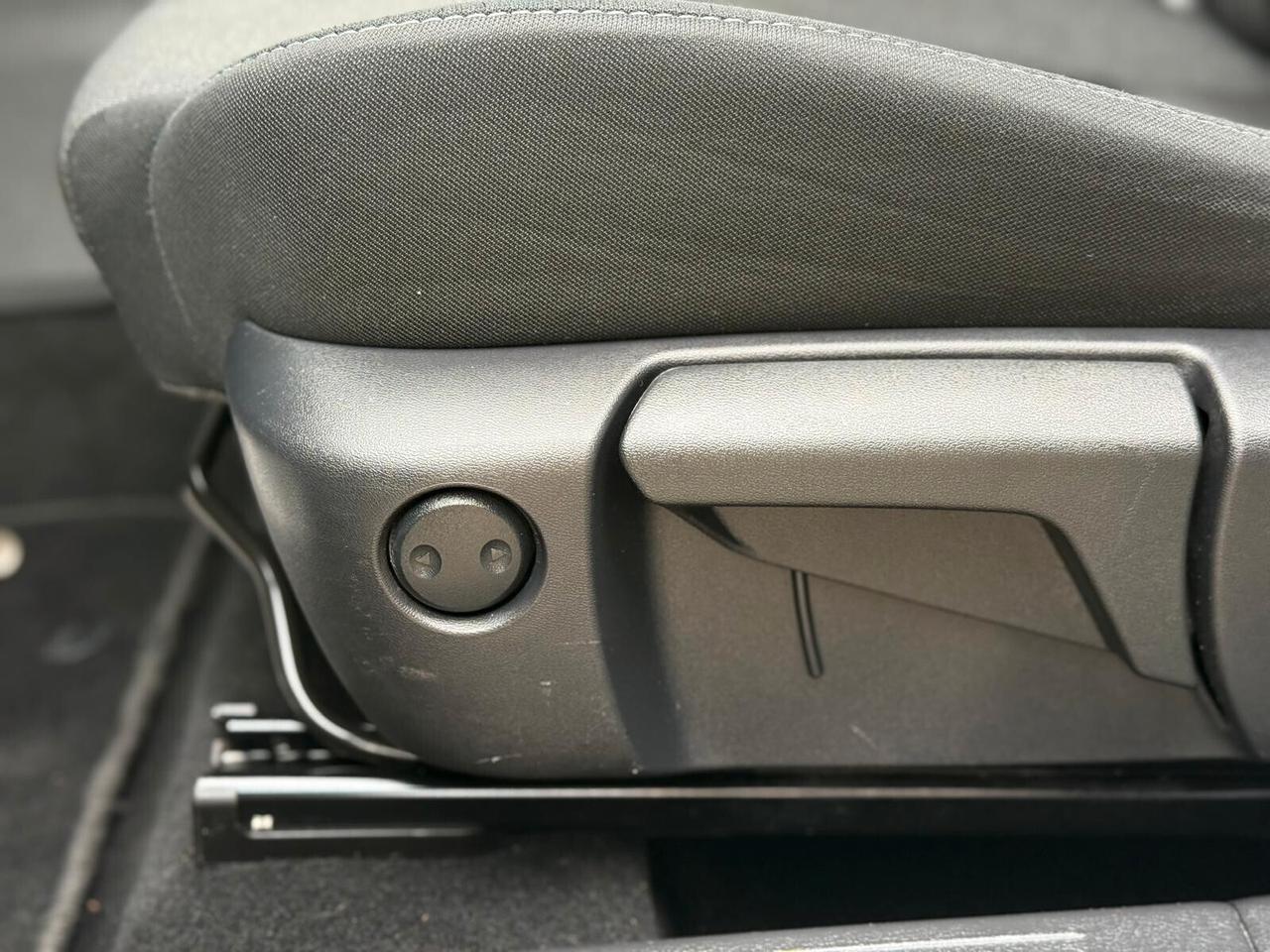 Nuova Nissan Qashqai Hybrid 140 CV N-Connecta - Bi Color