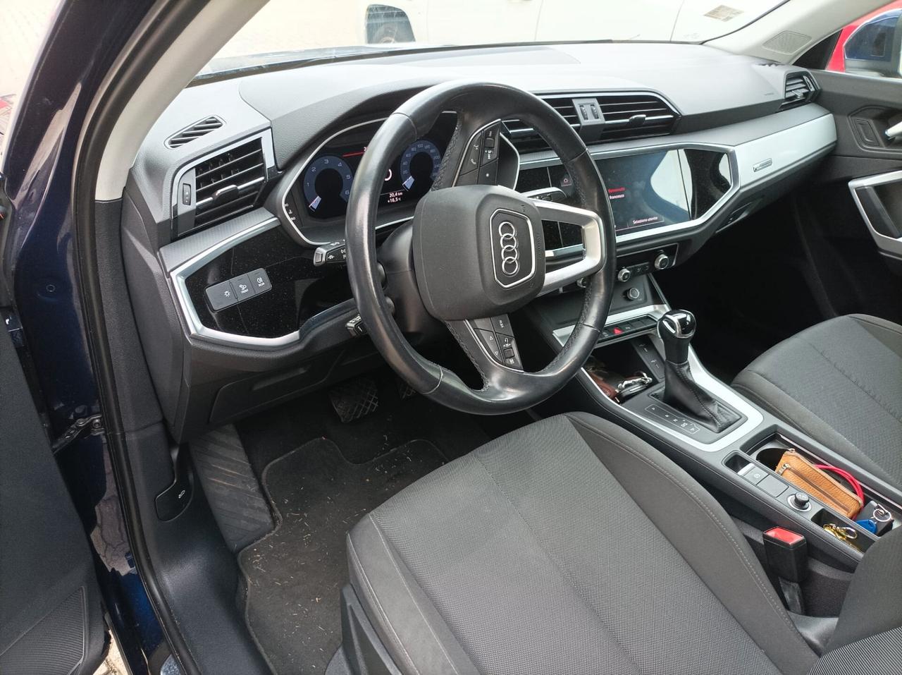 Audi Q3 35 TDI S tronic Business Advanced